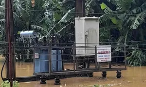 Hàng trăm nghìn dân ở Lào Cai, Cao Bằng bị mất điện do mưa lũ