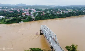 Hơn 400 học sinh tạm chuyển trường sau vụ sập cầu Phong Châu