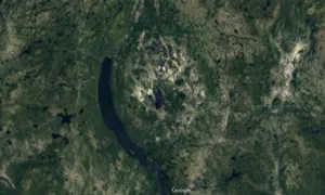 Phát hiện cấu trúc tròn kỳ lạ qua Google Maps