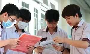 'Không cố định 3 môn Toán, Văn, Anh thi vào lớp 10 để tránh học lệch'